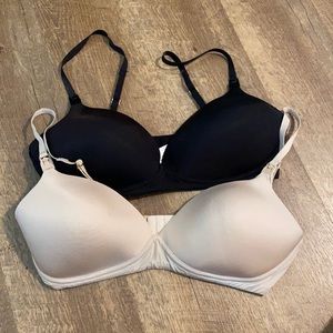 TWO Wireless A Pea in the Pod Nursing Bras